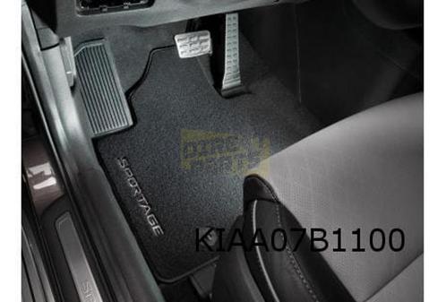 Kia Sportage (QL) Mattenset (4x) velours tekst "Sportage" Or, Autos : Pièces & Accessoires, Habitacle & Garnissage, Kia, Neuf