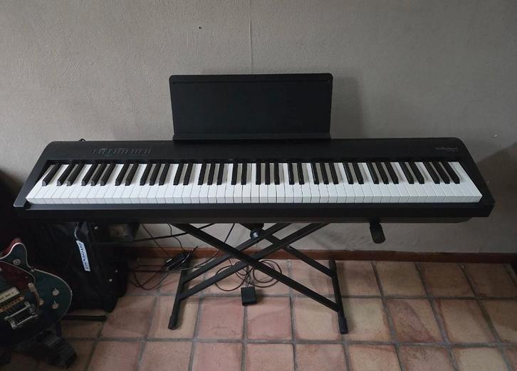 Roland FP-30X Piano, Muziek en Instrumenten, Piano's, Zo goed als nieuw, Piano, Ophalen