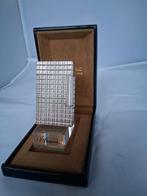 Dupont Aansteker L2 Zilver Kleur+Originele Dupont Doos,, Verzamelen, Ophalen of Verzenden, Gebruikt, Aansteker