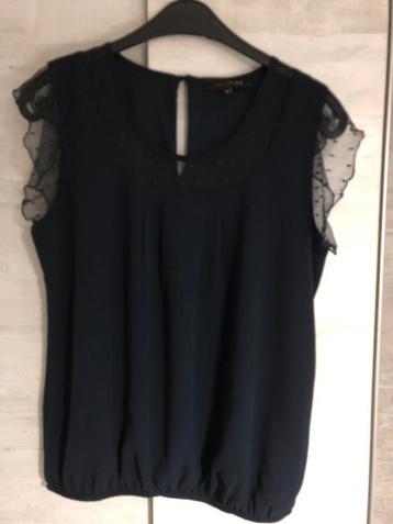 Tshirt Lola Liza (maat 38) beschikbaar voor biedingen