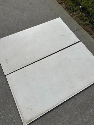 keramische tegels 60x120 ivory, totaal +/- 40m² beschikbaar voor biedingen