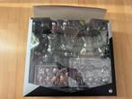 Hot toys knightmare batman and black superman, Verzamelen, Ophalen, Zo goed als nieuw