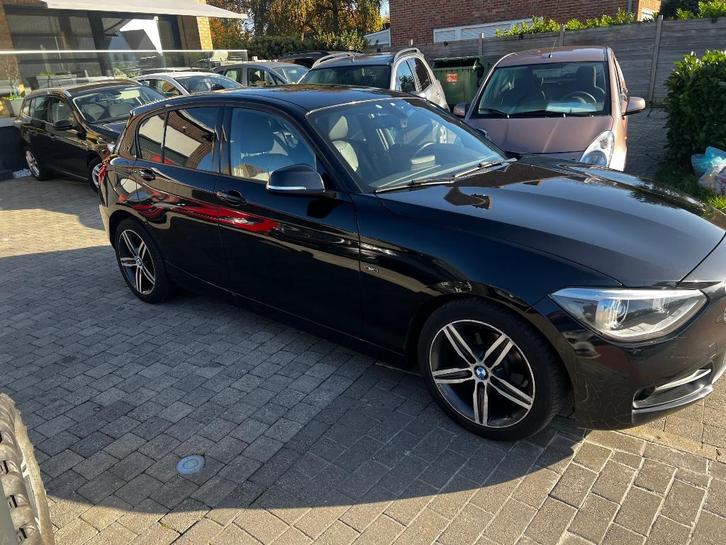 bmw 116 fulle optie automaat en lederen navie wordt gekeurd, Autos, BMW, Entreprise, Achat, Série 1, ABS, Airbags, Air conditionné