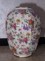 vaas bloemenmotief, Ophalen of Verzenden, Zo goed als nieuw, Minder dan 50 cm