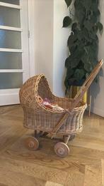 Rieten poppenwagen, Kinderen en Baby's, Ophalen, Zo goed als nieuw