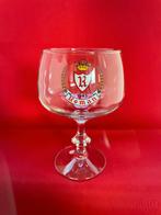 Bierglas Roman  op voet, Verzamelen, Glas en Drinkglazen, Ophalen of Verzenden, Zo goed als nieuw, Bierglas