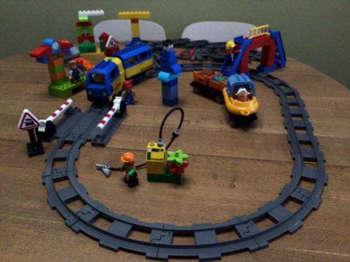 Duplo treinbaan ( lego Ville ) - goed en werkende staat, Kinderen en Baby's, Speelgoed | Duplo en Lego, Gebruikt, Ophalen