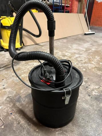 Aspirateur à cendre beschikbaar voor biedingen