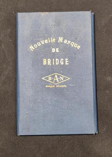 Markertafel voor een bridgespel, begin 20e eeuw beschikbaar voor biedingen