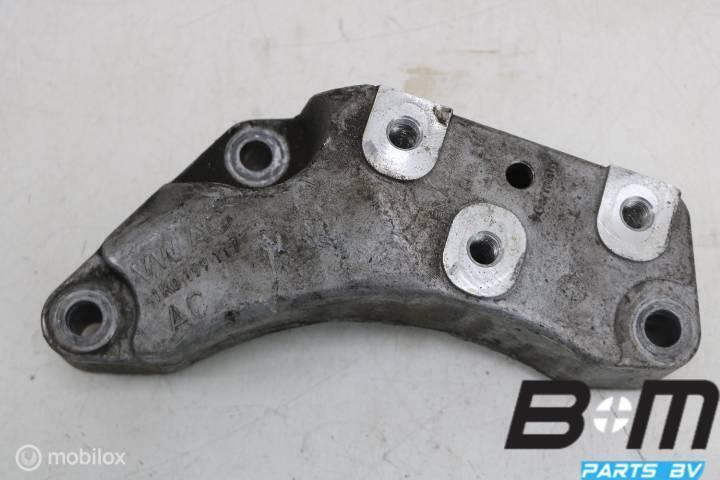 Console links Audi TT 8J Coupe 2.0 TFSI BWA 1K0199117AC, Auto-onderdelen, Motor en Toebehoren, Gebruikt