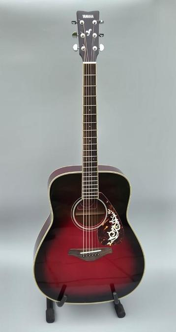 Yamaha Akoestische gitaar FG720S in Dusk Sun Red beschikbaar voor biedingen