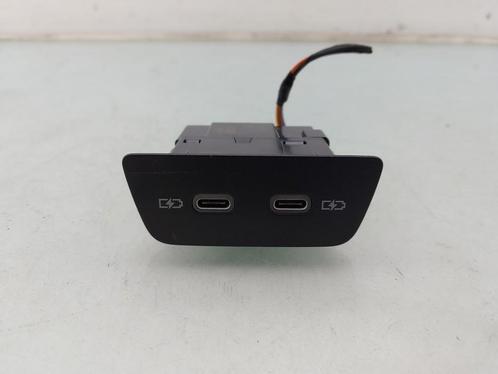 DIVERSEN AUX/USB aansluiting Polo VI (AW1) (|2G6035954|), Auto-onderdelen, Overige Auto-onderdelen, Volkswagen, Gebruikt