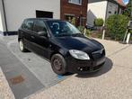 Skoda Fabia 1.2 benzine 01/2009 EUR4, Auto's, Voorwielaandrijving, Stof, 1198 cc, Zwart