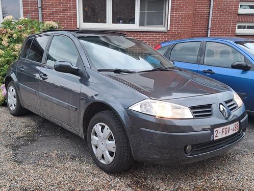 Renault megane 1.6 Benzine, Autos, Renault, Particulier, Mégane, ABS, Airbags, Air conditionné, Ordinateur de bord, Verrouillage central