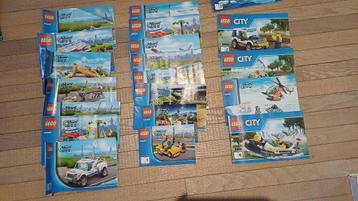 Legoboekjes beschikbaar voor biedingen