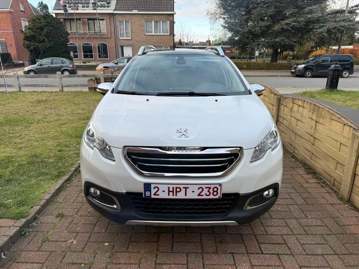 Peugeot 2008 1.2 2014 88.000km FULL OPTION, Auto's, Peugeot, Bedrijf, Bochtverlichting, Benzine, Euro 5, Berline, 5 deurs, Handgeschakeld