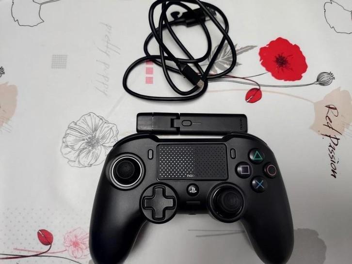 PS4 licensed nacon asymmetrische draadloze controller, Games en Spelcomputers, Spelcomputers | Sony Consoles | Accessoires, PlayStation 5