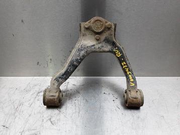 BRAS DE SUSPENSION AVANT DROIT SUPERIEUR Mitsubishi, Utilisé, Mitsubishi