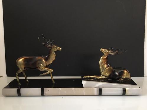 Belle pièce art déco en marbre avec cerf en cuivre, Antiquités & Art, Curiosités & Brocante, Enlèvement