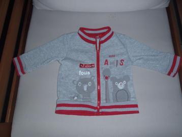Tom and Kiddy vest maat 68 beschikbaar voor biedingen