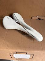 Zadel specialized oura dames, Fietsen en Brommers, Fietsonderdelen, Specialized, Racefiets, Nieuw, Ophalen of Verzenden