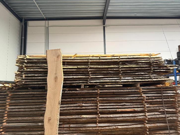 Inlands eiken op schalen 25-28mm dik - rustiek, Jardin & Terrasse, Poteaux, Poutres & Planches, Neuf, Planches, Enlèvement