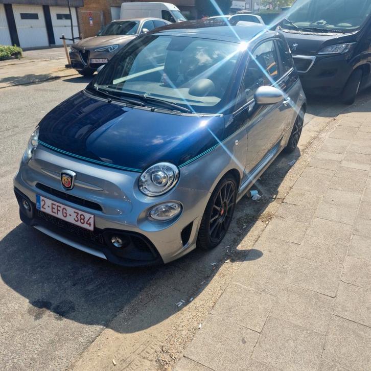 Abarth 695 Rivale, Auto's, Abarth, Particulier, Overige modellen, ABS, Airbags, Airconditioning, Android Auto, Apple Carplay, Bluetooth
