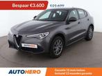 Alfa Romeo Stelvio 2.0 Turbo Super Q4 (automatique), Autos, Alfa Romeo, Cuir, Argent ou Gris, 200 ch, Noir