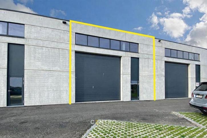 TE KOOP - OPBRENGSTEIGENDOM, Immo, Maisons à vendre, Province de Flandre-Occidentale, Jusqu'à 200 m²