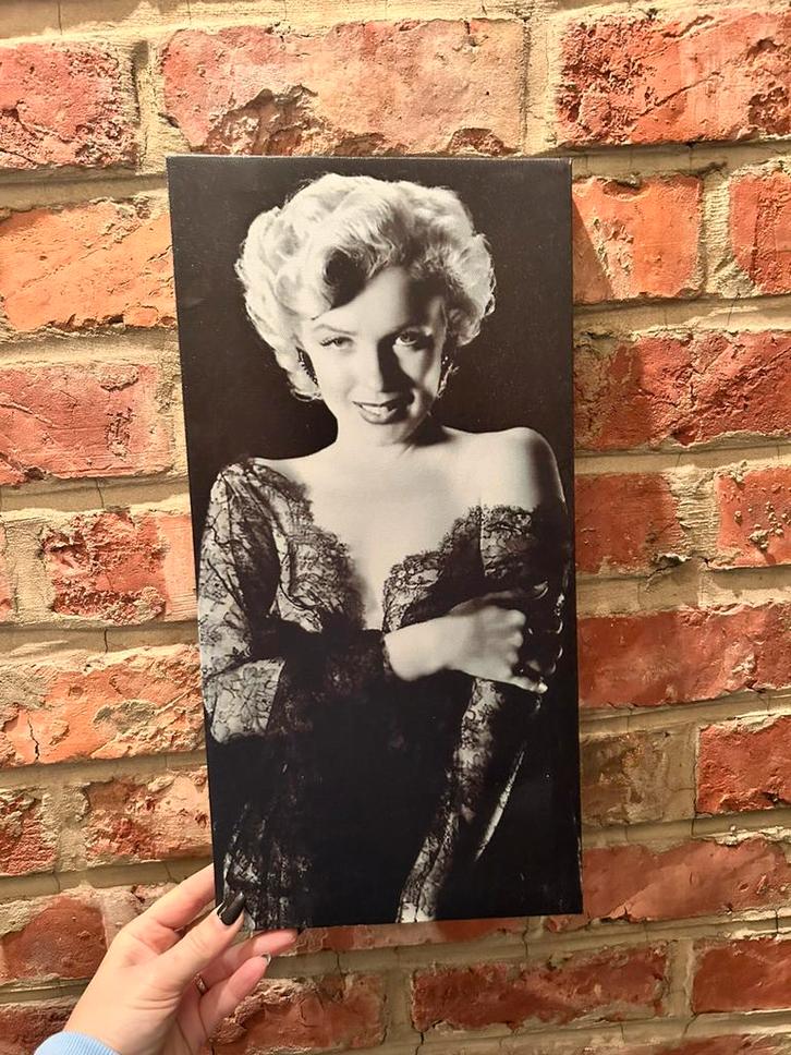 Marilyn Monroe wanddecoratie – zwart wit op hout (40x20 cm), Antiek en Kunst, Kunst | Tekeningen en Fotografie, Ophalen