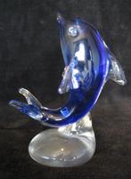 dolfijn Murano in opaalblauw, Enlèvement