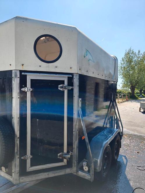 Paardentrailer Paradiso  dit weekend meeneemprijs €1000, Dieren en Toebehoren, Paarden en Pony's | Trailers en Aanhangwagens, Zo goed als nieuw