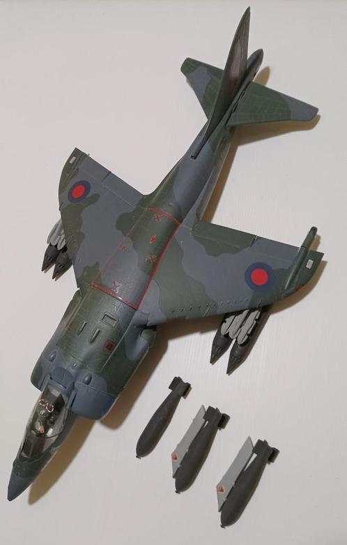 VLIEGTUIGMODEL HARRIER SCHAAL 1/24, Hobby en Vrije tijd, Modelbouw | Vliegtuigen en Helikopters, Gebruikt, Vliegtuig, Groter dan 1:72