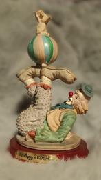 beeldje circus clown met bal, Ophalen of Verzenden, Gebruikt