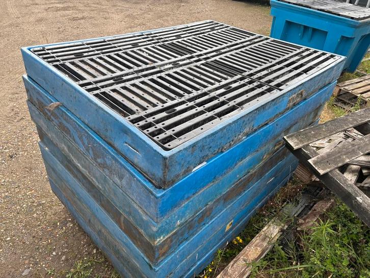 PVC Lekbak / opvangbak voor vaten., Zakelijke goederen, Kantoor en Winkelinrichting | Magazijn, Stelling en Opslag, Ophalen