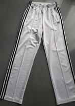 ADIDAS zilveren trainingsbroek, Kleding | Heren, Sportkleding, Ophalen of Verzenden, Zo goed als nieuw