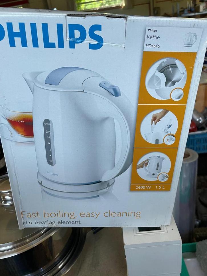 Philips waterkoker HD4646 – 1,5L – 2400W, Elektronische apparatuur, Waterkokers, Zo goed als nieuw, 1 tot 2 liter, Ophalen of Verzenden
