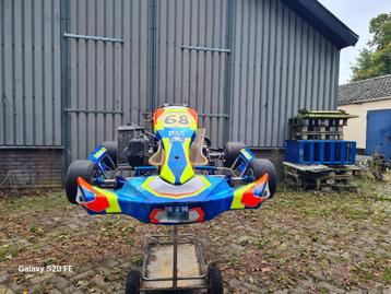 Te koop energy  kart met rotax max senior  beschikbaar voor biedingen