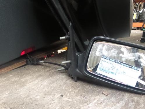 Buitenspiegel rechts van een Volkswagen Golf, Auto-onderdelen, Spiegels, Gebruikt, 3 maanden garantie, Ophalen of Verzenden