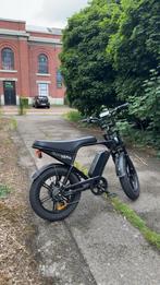 V8pro, Fietsen en Brommers, Ophalen, Zo goed als nieuw