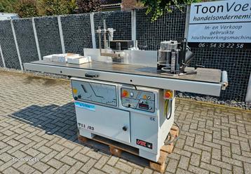 Freesmachine CMC Italië Elektrisch hoog  / laag  beschikbaar voor biedingen
