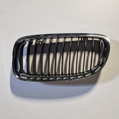 Grille chroom LINKS BMW 3 serie - gebruikt E90 E91 LCI  - 51, Auto-onderdelen, Overige Auto-onderdelen, BMW, Gebruikt, Ophalen of Verzenden
