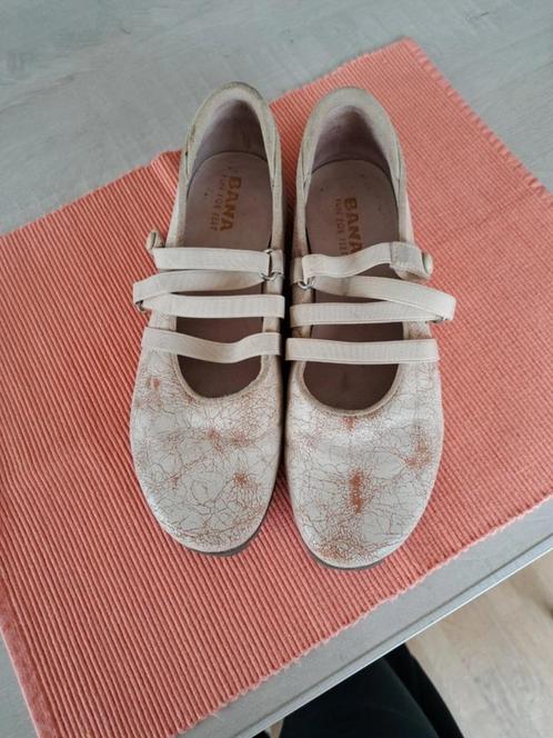 Ballerina's Bana speciaal leder Maat 38, Kleding | Dames, Schoenen, Zo goed als nieuw, Ballerina's, Overige kleuren, Ophalen of Verzenden