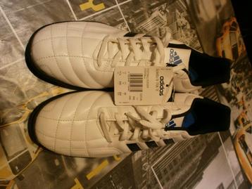 NOUVEAUX original ADIDAS FOOTBALL P46 beschikbaar voor biedingen