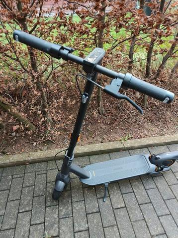 Ninebot Max G2 E Trottinette électrique, Enlèvement, Comme neuf, Step électrique (E-scooter), Segway Ninebot