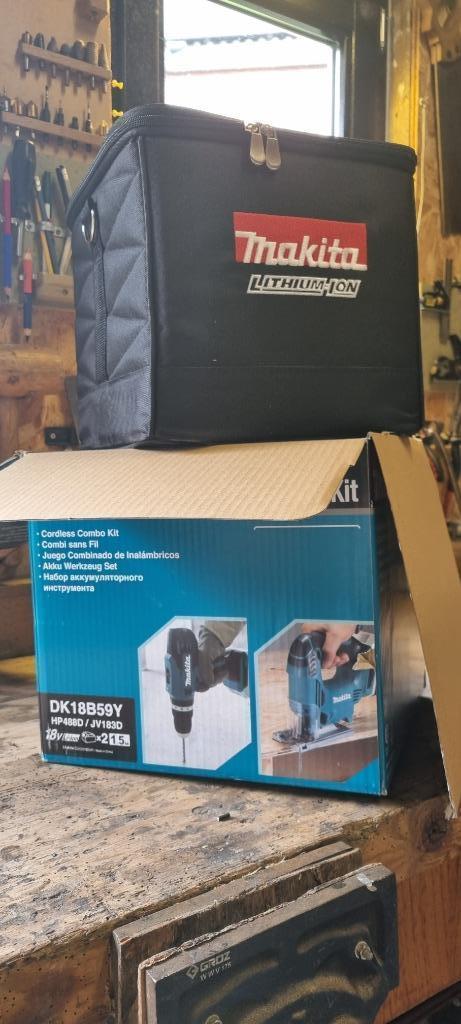 Makita set - decoupeerzaag en klop boormachine Makita DK18B5, Doe-het-zelf en Bouw, Gereedschap | Boormachines, Nieuw, Boormachine