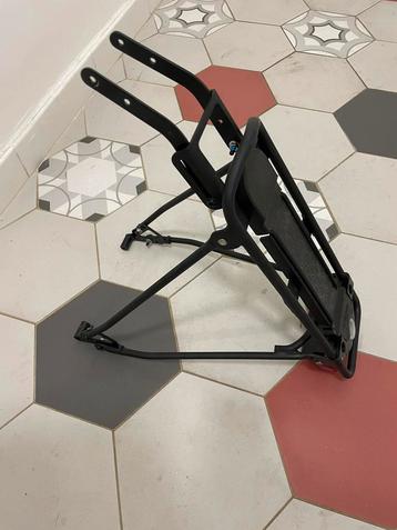 Porte bagage decathlon feu arriere beschikbaar voor biedingen