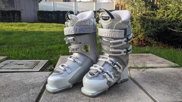 Fischer skischoenen Lady Shape beschikbaar voor biedingen