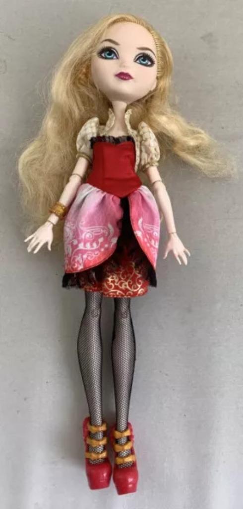 Ever After High Royal Apple White Mattel 2012 1st Editie Pop, Verzamelen, Poppen, Zo goed als nieuw, Pop, Verzenden