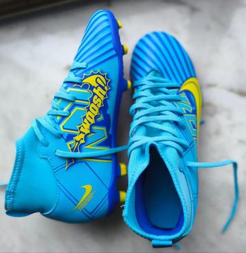 Voetbalschoenen Nike Mercurial nieuwe!! 37'5 maat beschikbaar voor biedingen